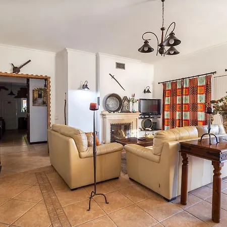 V4 Máximo * Albufeira