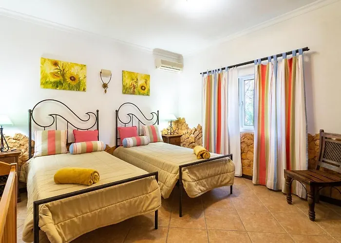 V4 Maximo ヴィラ *